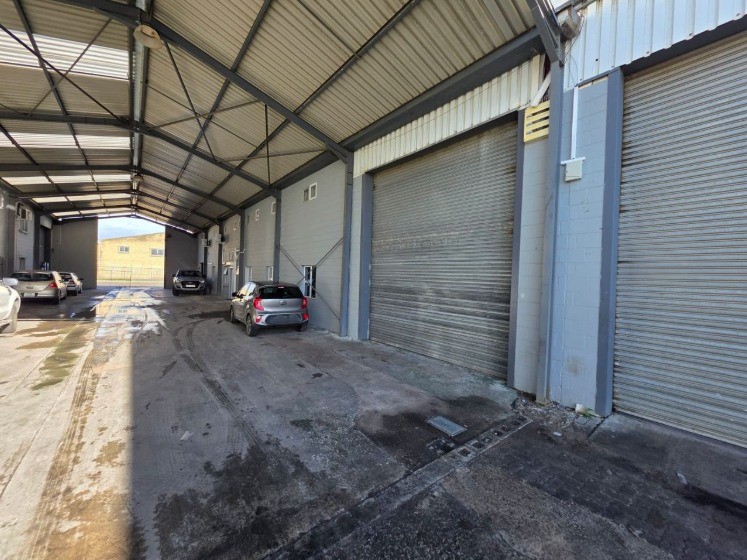 To Let commercial Property for Rent in Onverwacht Western Cape